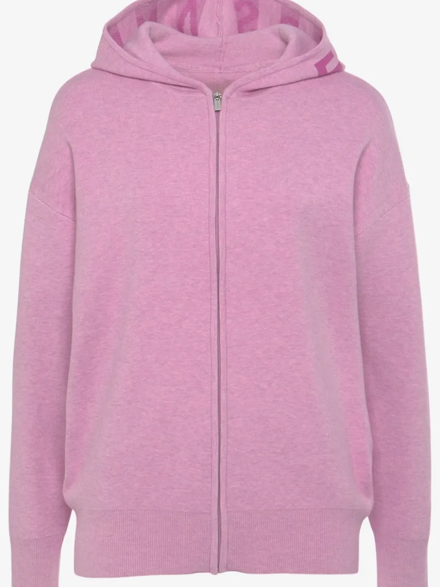Veste en tricot doux à manches longues avec capuche