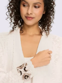 Veste en tricot fin avec col châle et manches longues