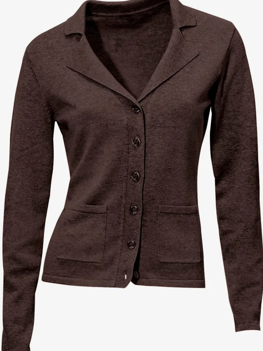 Veste en tricot fin avec poches plaquées et boutons