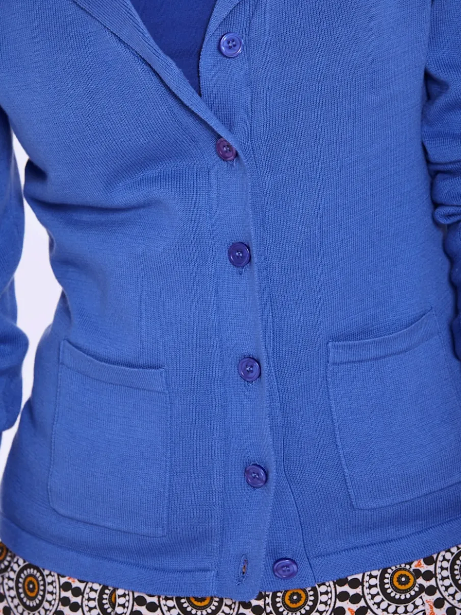 Veste en tricot fin avec poches plaquées et boutons