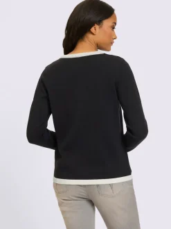 Veste en tricot fin finitions contrastées
