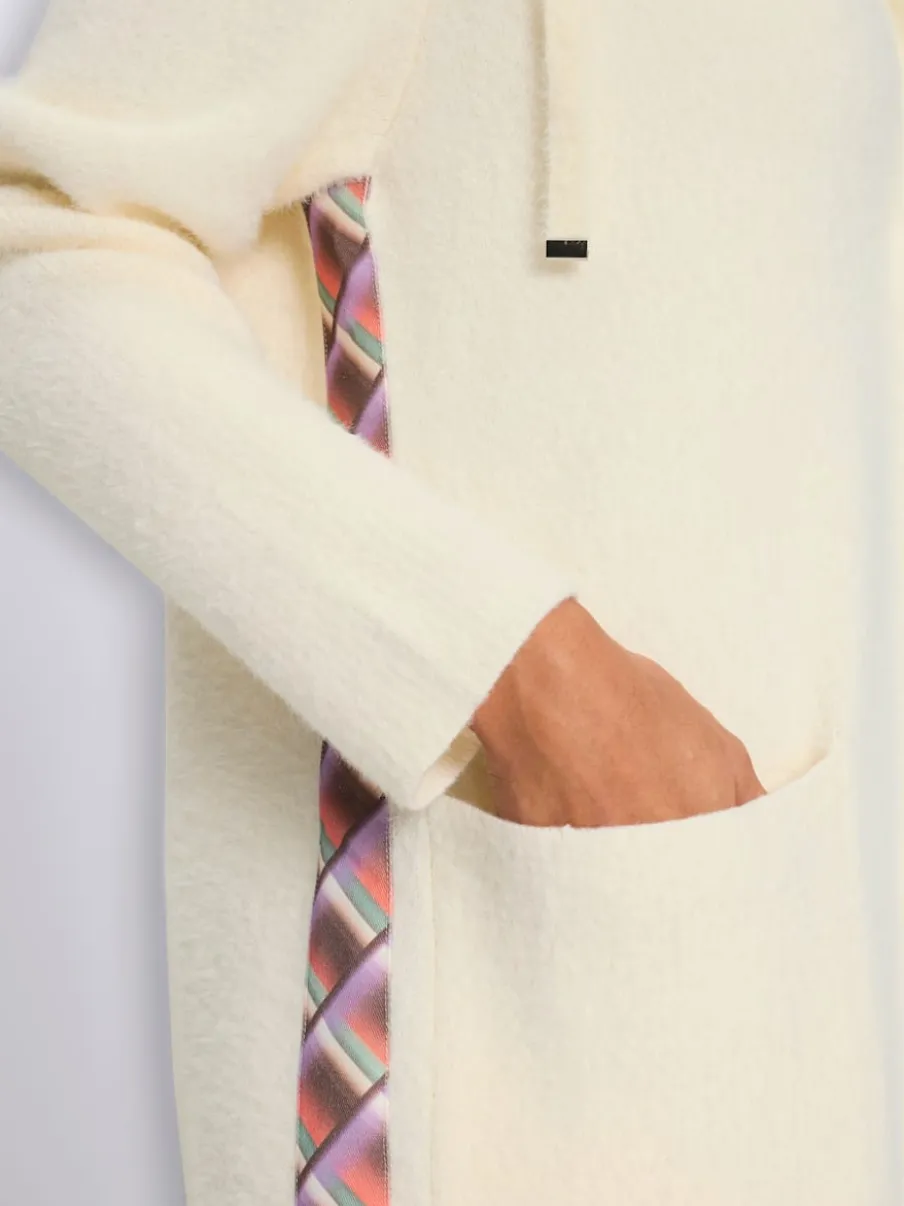 Veste en tricot jacquard empiècements contrastés modernes