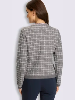 Veste en tricot jolie structure tricot