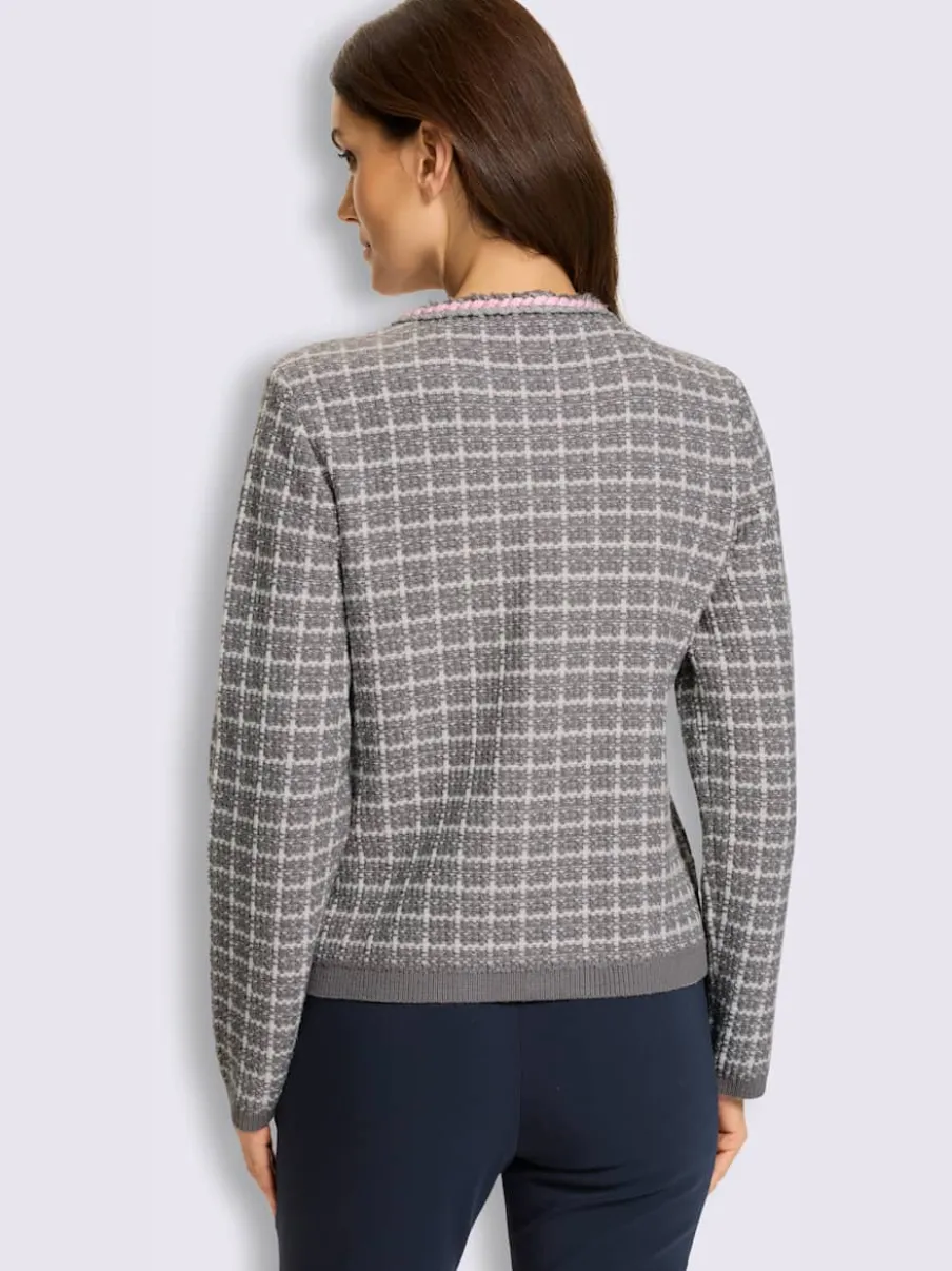 Veste en tricot jolie structure tricot