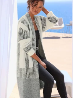 Veste en tricot long à rayures et manches longues