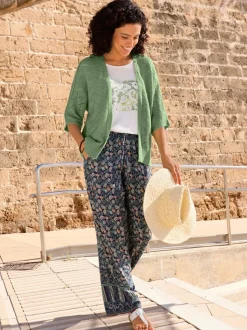Veste en tricot à manches 3/4 avec motif ajouré léger