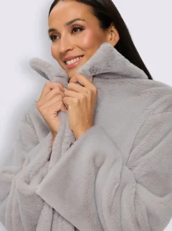 Veste imitation fourrure avec col montant et manches longues