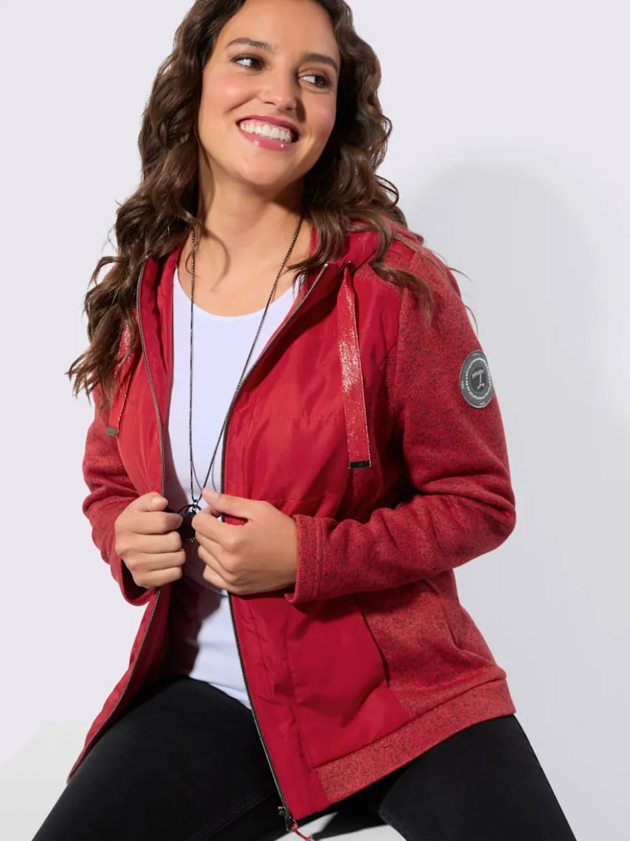 Veste légère avec capuche et poches intégrées élégantes