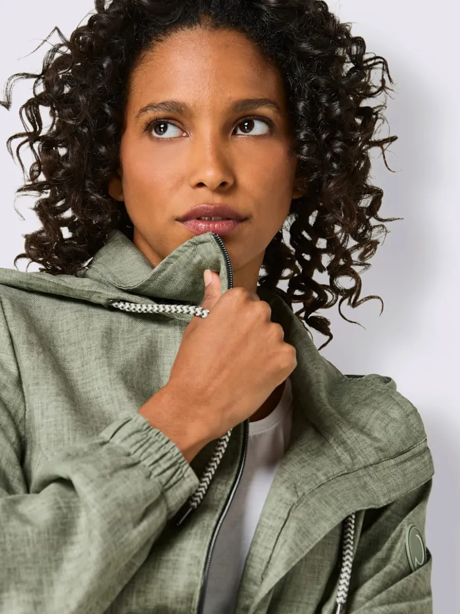 Veste légère en viscose avec capuche et poches sécurisées