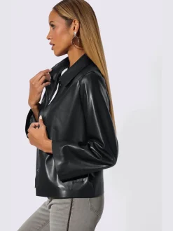 Veste légère imitation cuir souple