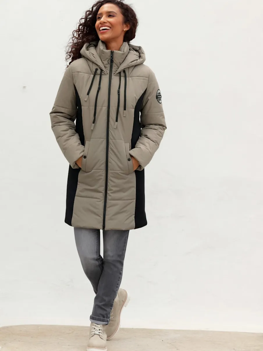 Veste longue avec empiècements latéraux et capuche ajustable