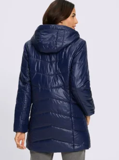 Veste longue matelassée avec capuche et poches pratiques