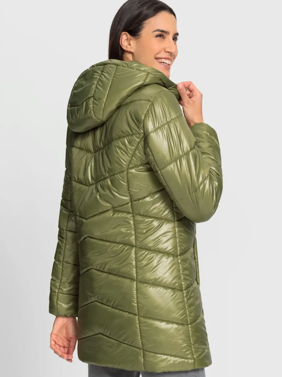 Veste longue matelassée avec capuche et poches pratiques