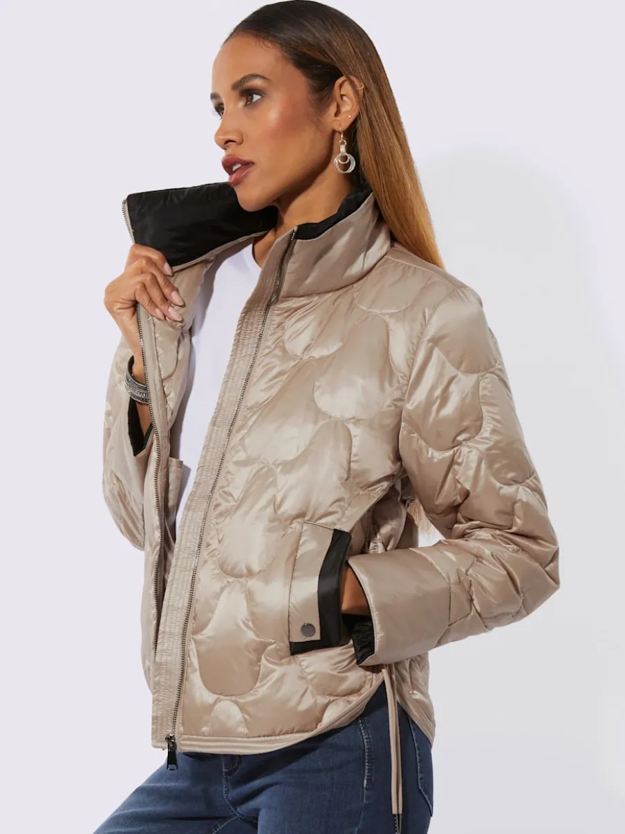 Vestes légères en duvet avec col montant pratique