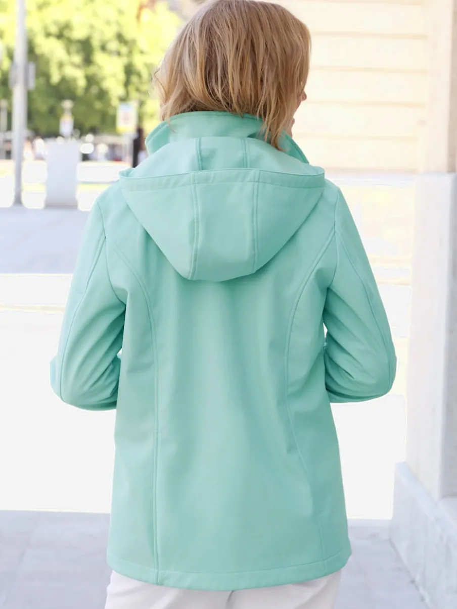 Veste softshell coupe-vent avec capuche amovible pratique