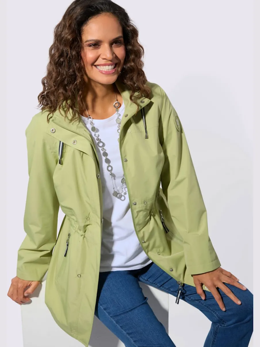 Veste technique imperméable et coupe-vent à capuche amovible et poches zippées