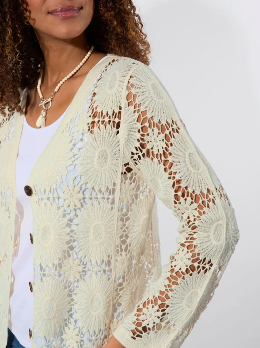 Veste tricot col V manches longues motif crochet floral